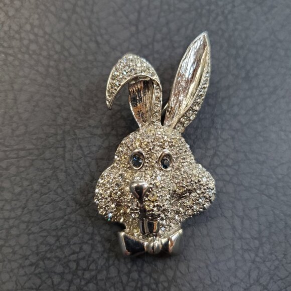 Rhinestone Bunny  Rabbit Brooch Pin - Picture 3 of 10